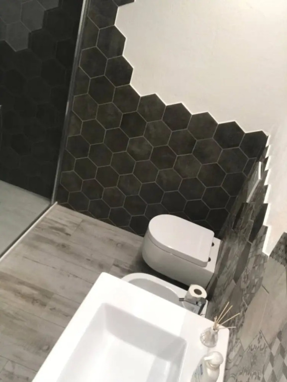 Bright Newly Renovated Apartment Cir Vda Saint-pierre 0014