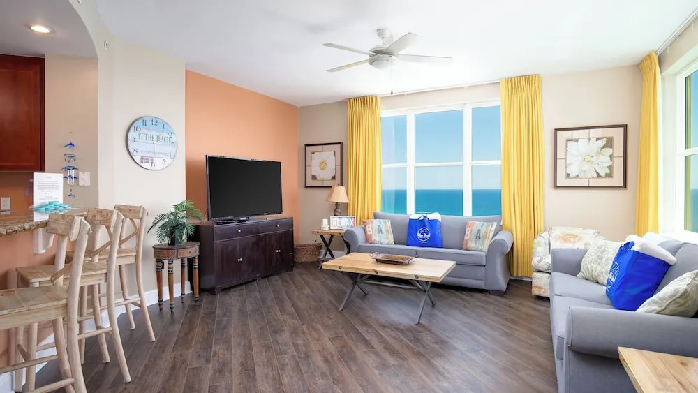 Aqua Resort 2101 - Coastal Haven