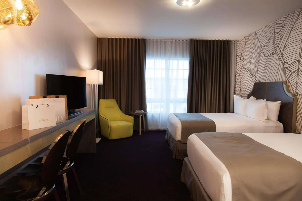 The L Hotel
