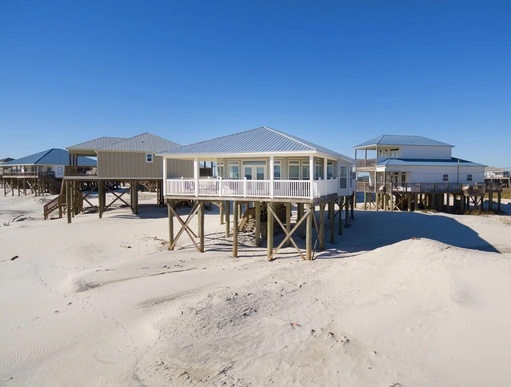 Simple Pleasures - Nothing Between You And The Water But Sugar White Sand! 3 Bedroom Home by RedAwning