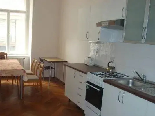 Gallery Hostel