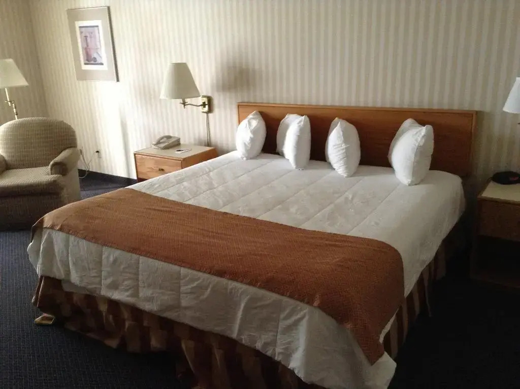Royal Garden Inn