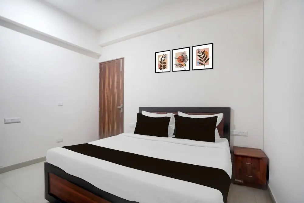Classic Hotel O Sector 49 Noida