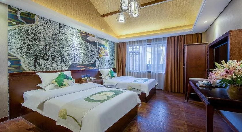 Hua Long Yuan Boutique Hotel