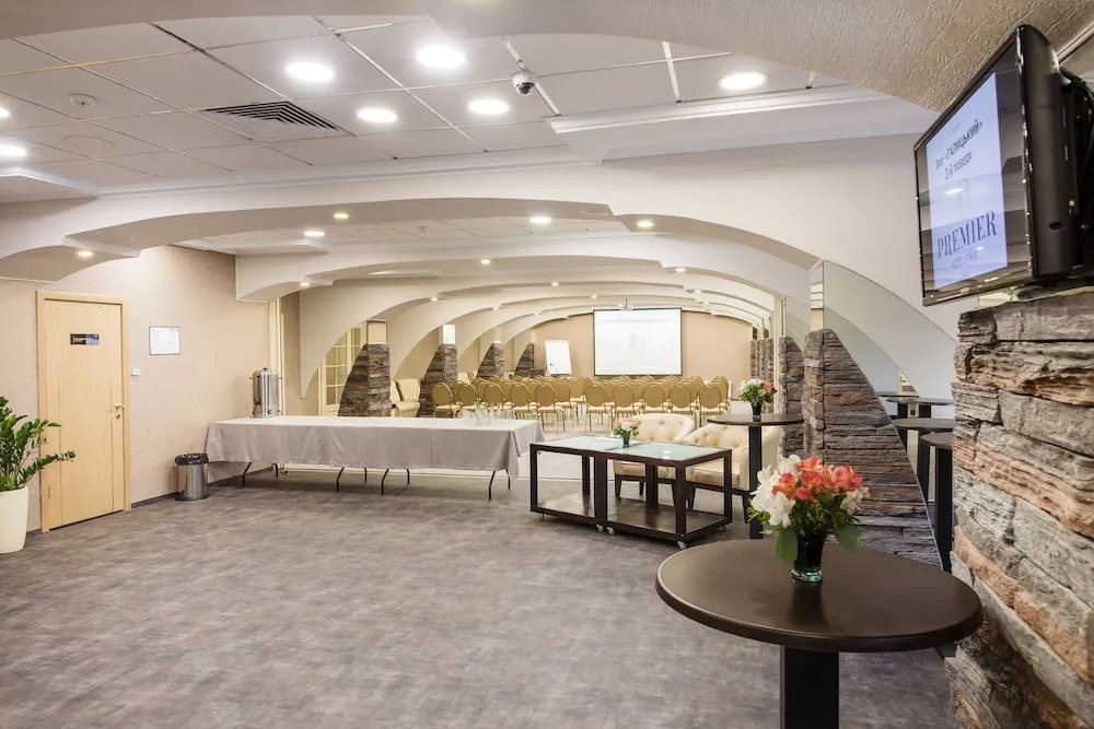 Premier Hotel Lybid