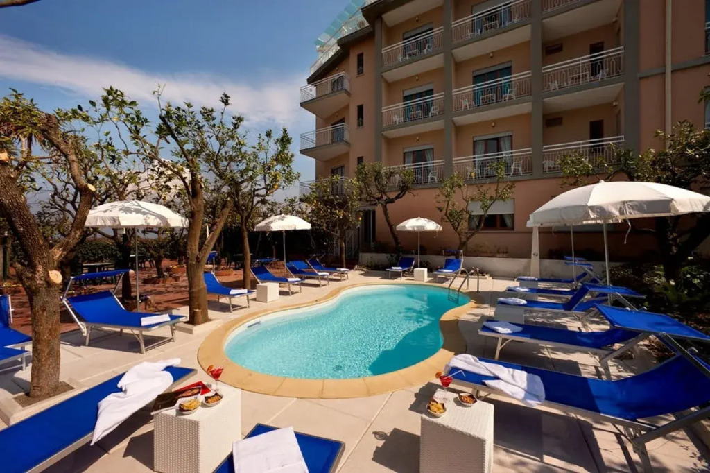 Boutique Hotel Regina