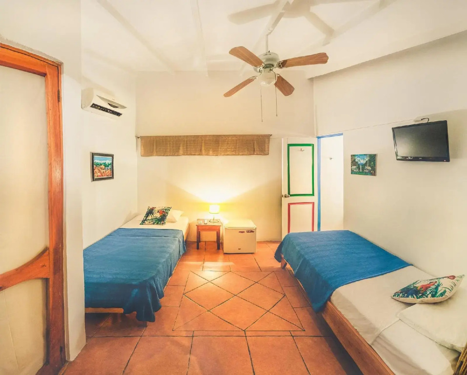 Hotel Mahayana