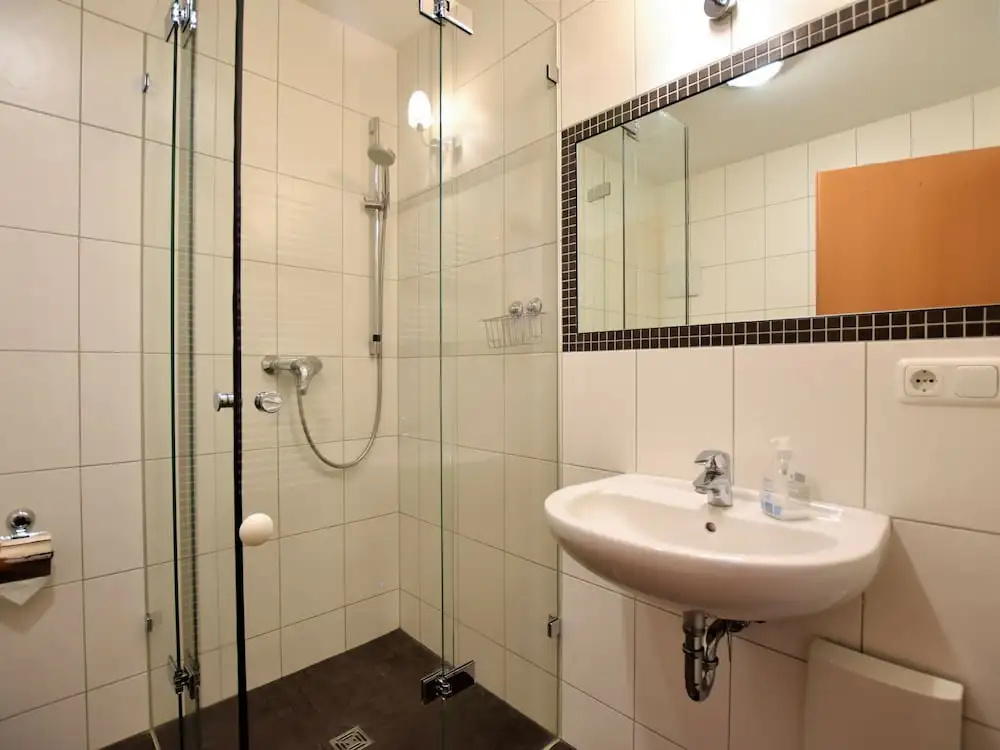 Modern Apartment in Ostseebad Boltenhagen Near Forest