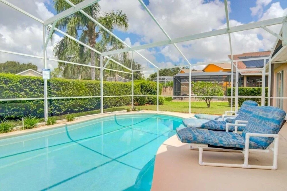 Perfect Family Home Pool & Spa! 4 Bedroom Home by RedAwning