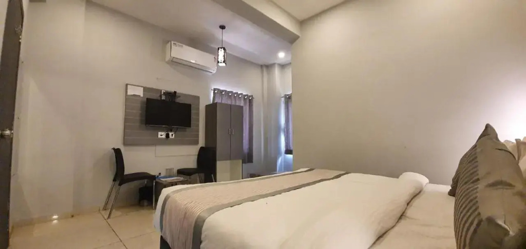 Nova Hotel New Crossroad