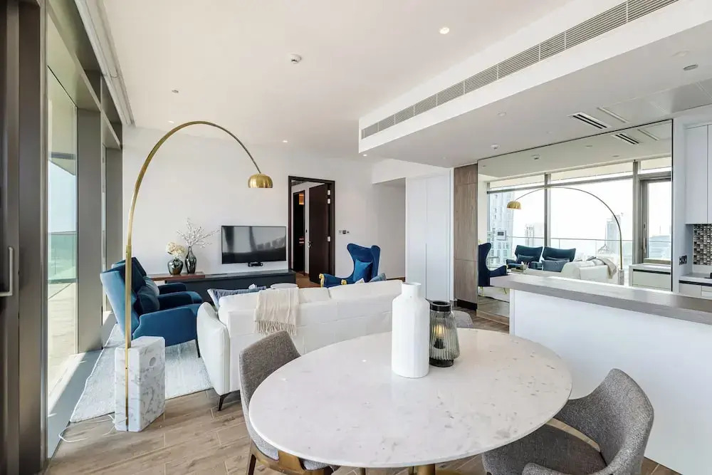 Luxury 2BR Marina Gate 3