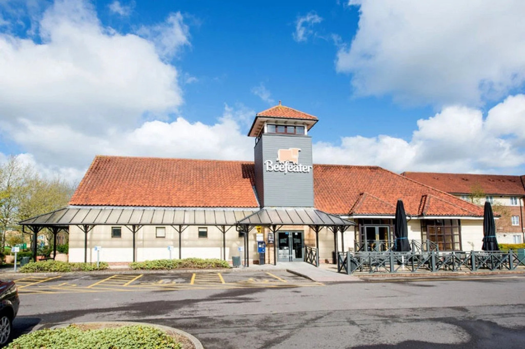 Premier Inn Swindon West
