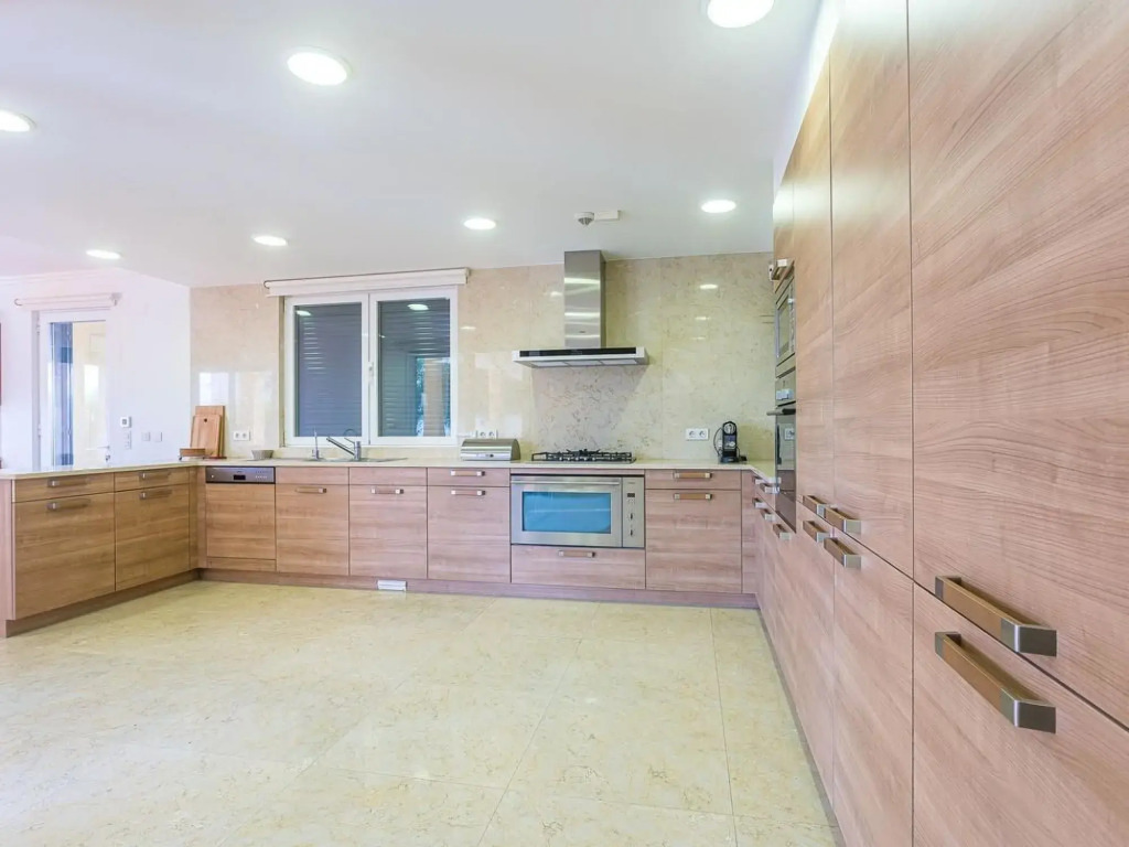 Villa Belga Queen