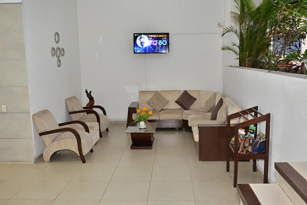 La Siesta Hotel