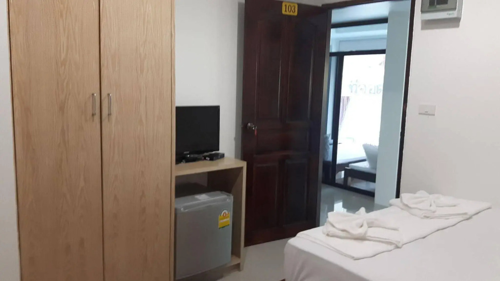 Ruang Thong Residence