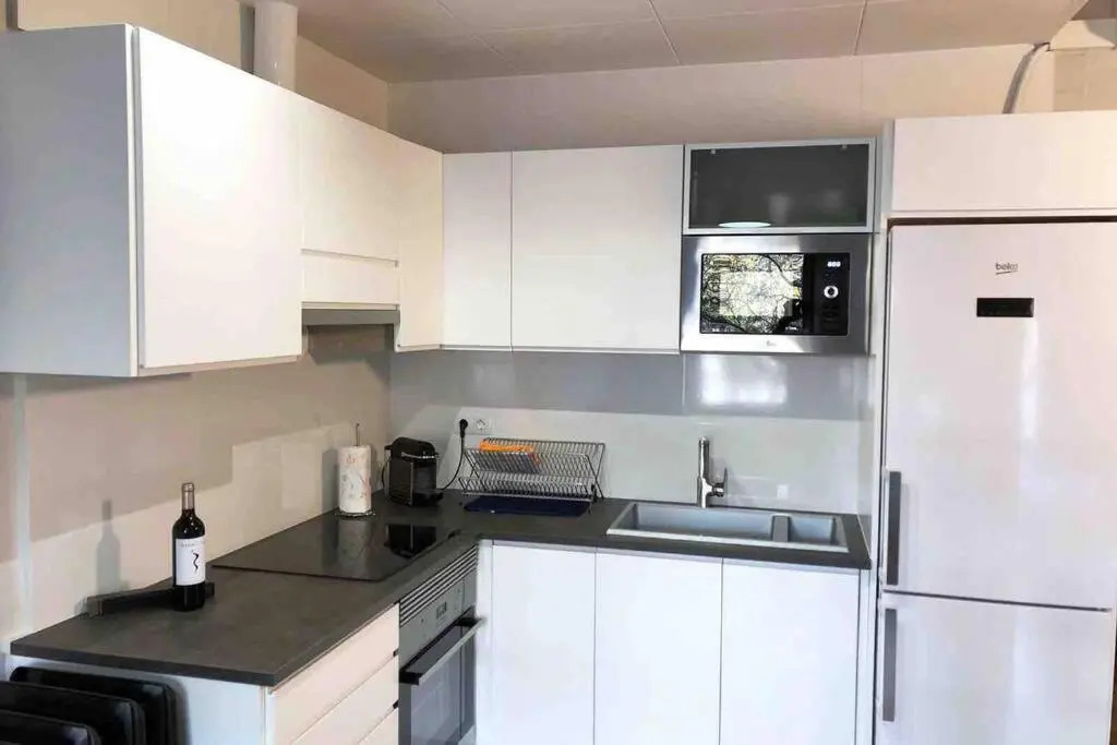 2 Bedroom Apartment Sants
