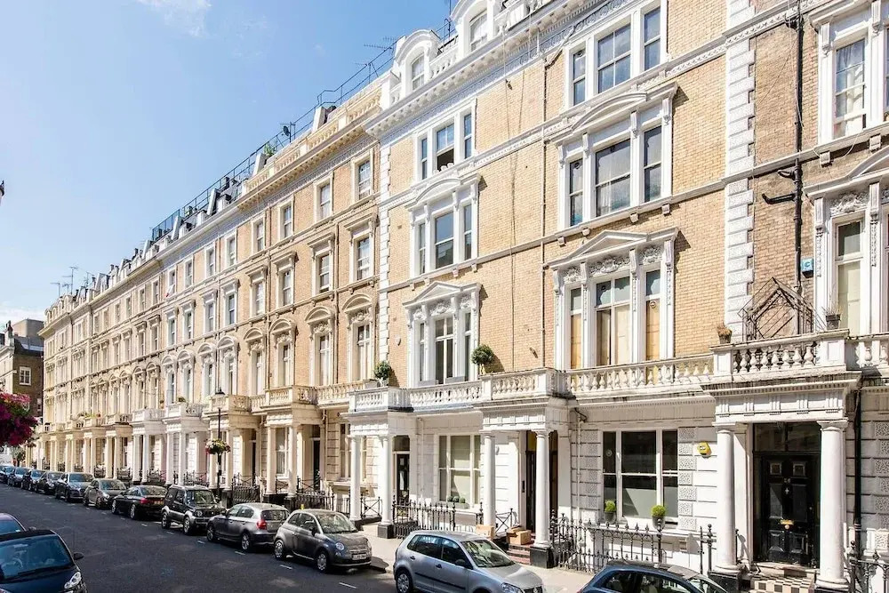 Bright and Spacious 2 bed Flat in Notting Hill