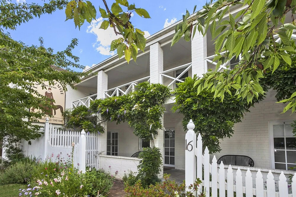 Lake Daylesford Apartments 4