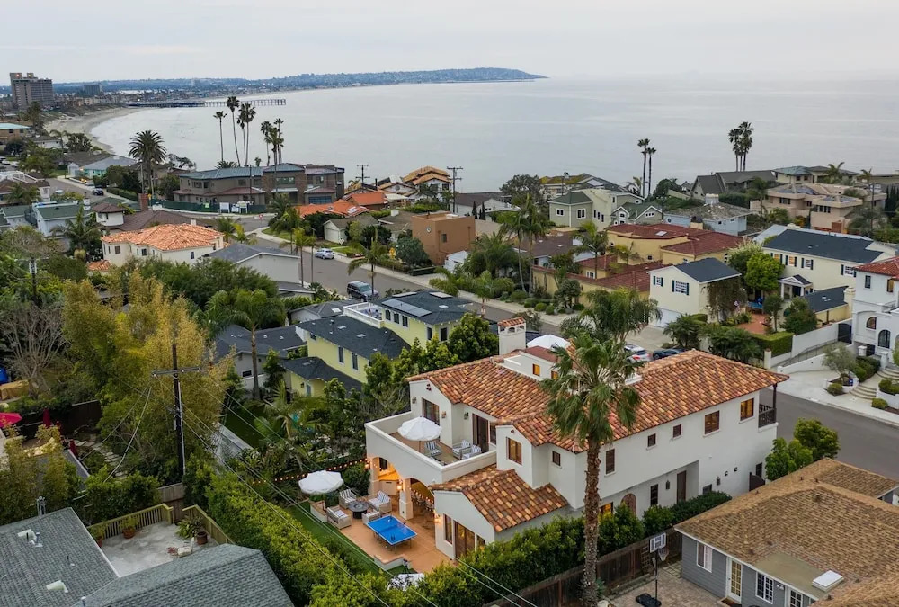 Paula by AvantStay | Beachside Spanish Villa - Rooftop Deck w/ Views