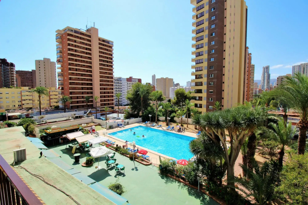 Bermudas 314 in Benidorm