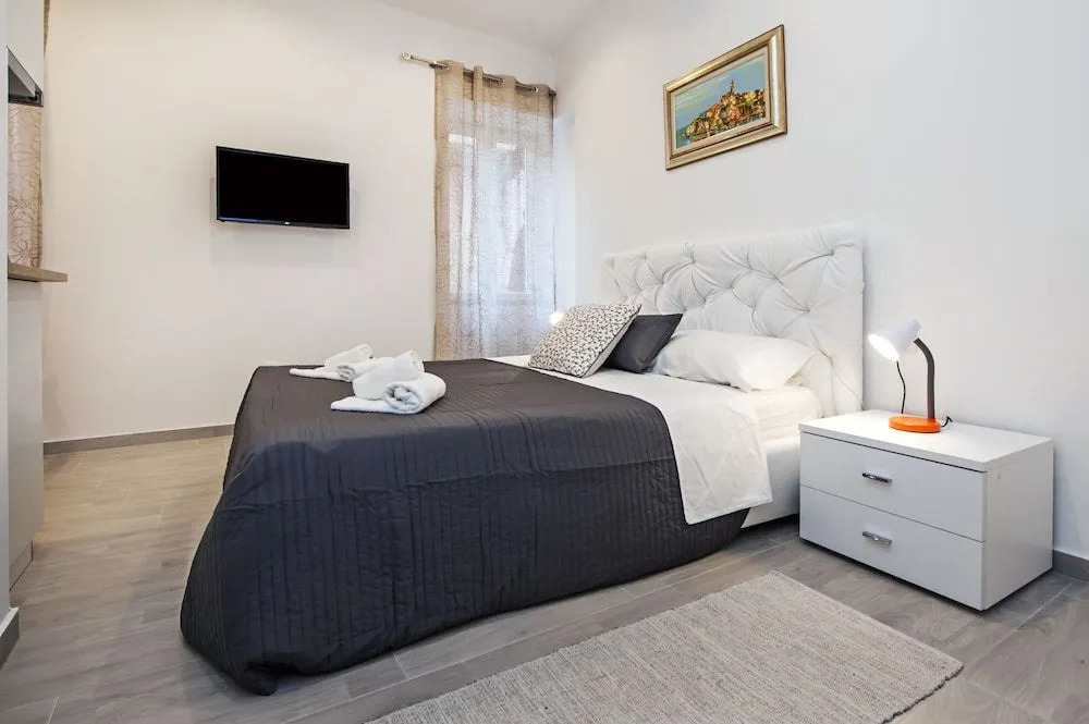 Garzoto rooms and studios