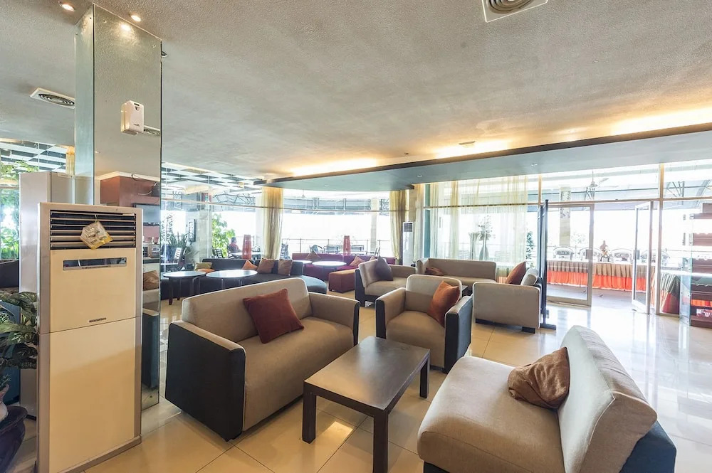 Hotel Candiview Semarang
