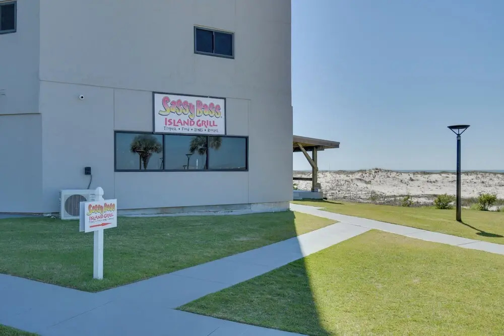 Gulf Highlands Getaway w/ 6 Pools & Beach Access