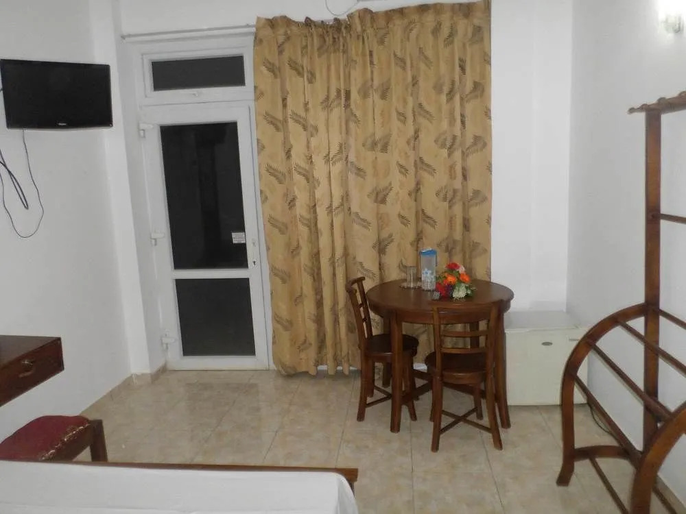 Owin Rose Yala Safari Hotel
