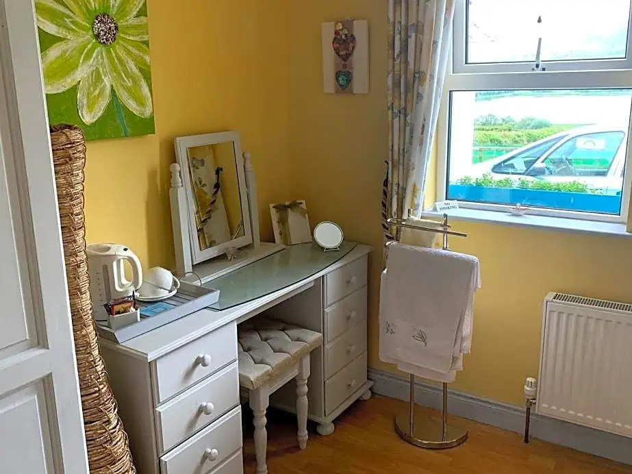 Lakeview House B&B