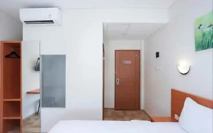 Nori Mas Hotel Simpang Lima Semarang