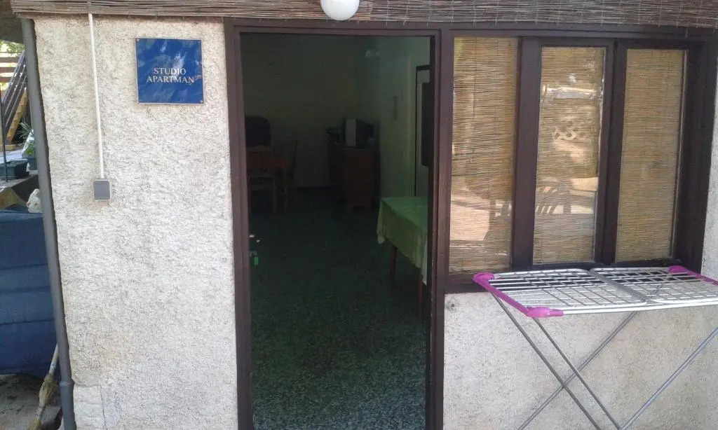 Apartments Elda