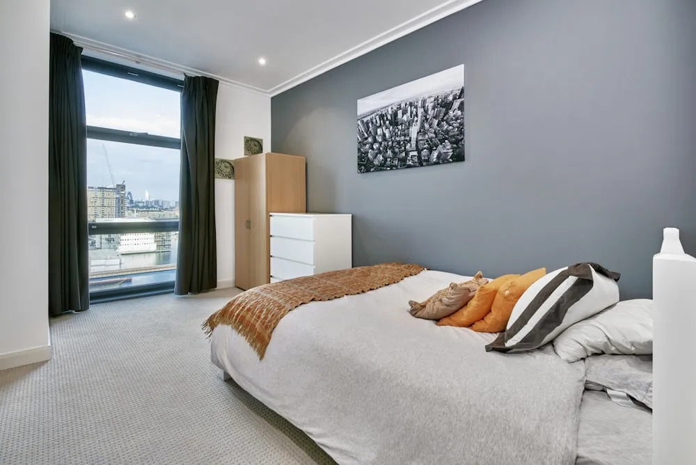 Canary Wharf - Corporate River View Apartments