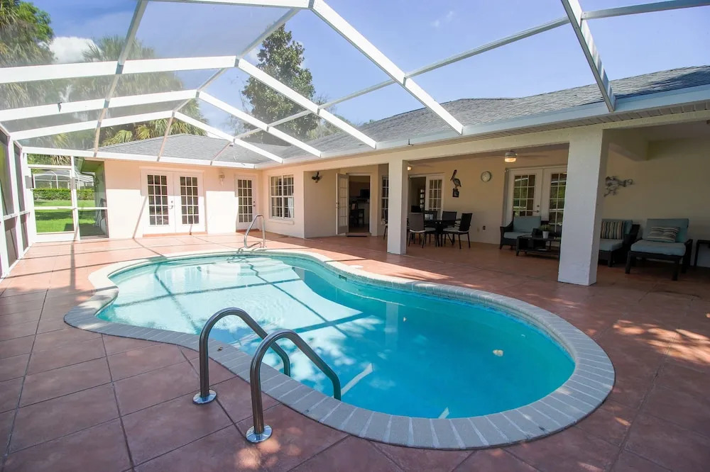 Four Bedroom Comfort  4668 Home by RedAwning