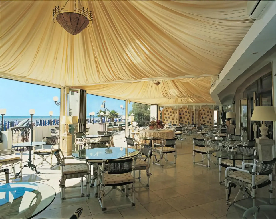Hotel Montecarlo