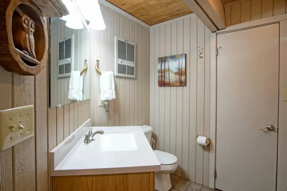 Fall Retreat Hutch 6 Slope Side 5BR