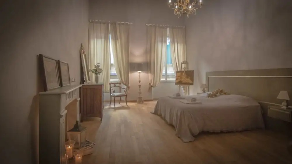 Breathtaking 4BD Apt 5min Walk to Duomo