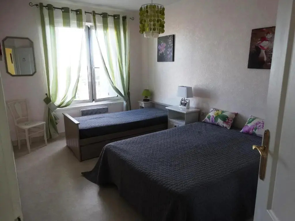 Appartement Saint-Jean-de-Monts, 2 pièces, 6 personnes - FR-1-323-57