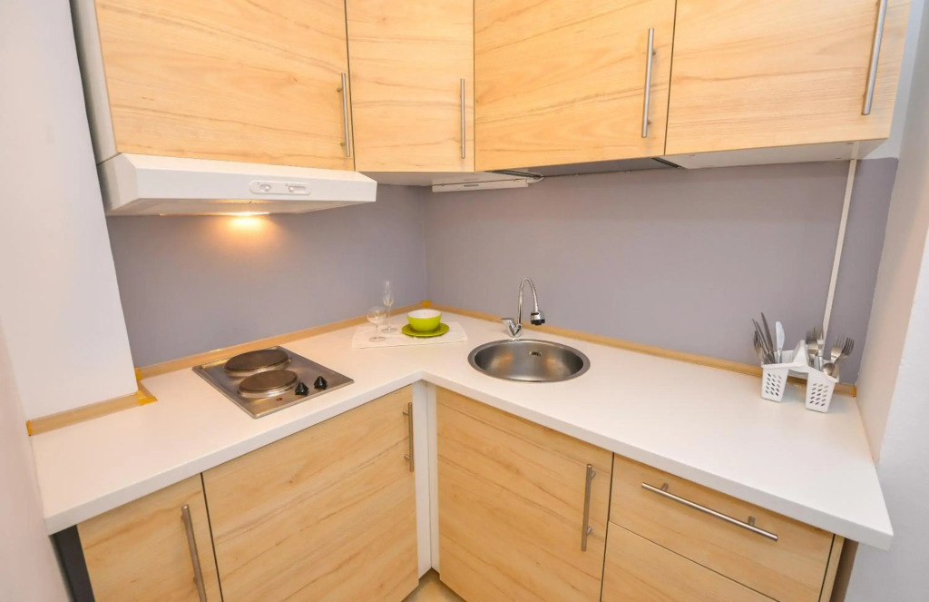 Prime Central Location & Cozy Comfort: Apartments near Sala Palatului