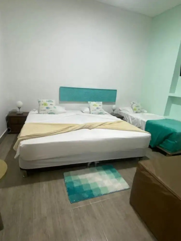 4cr-1m 4 Bedroom House In Getsemani With Air Conditioning And Wifi