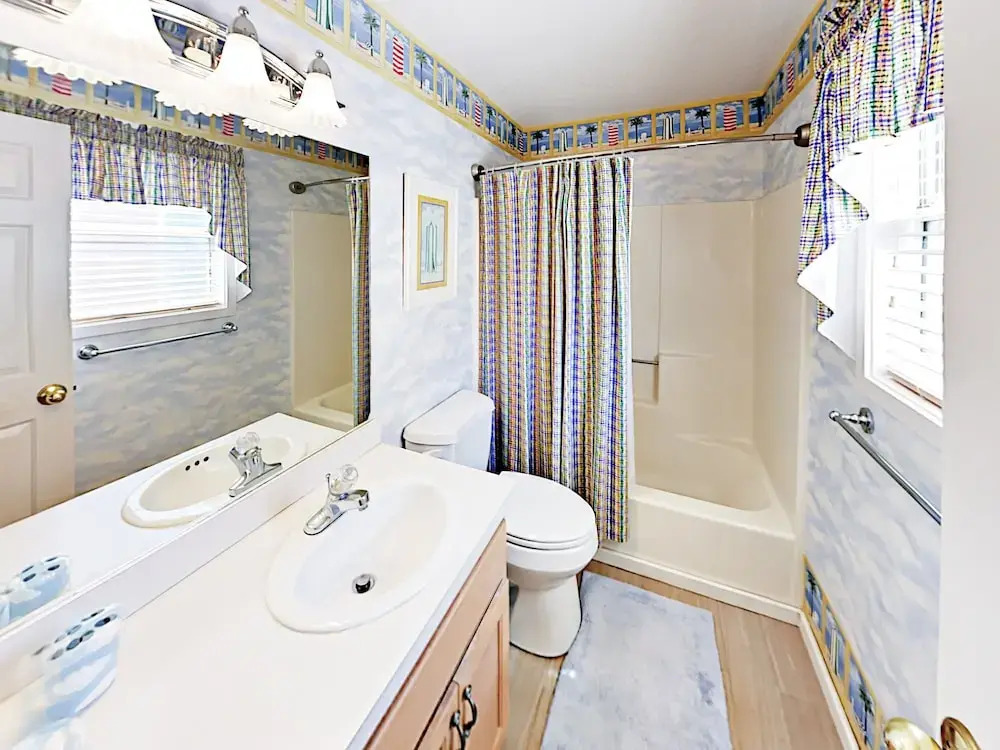1027 North Sea Bridge Court Home 3 Bedrooms 2.5 Bathrooms Home