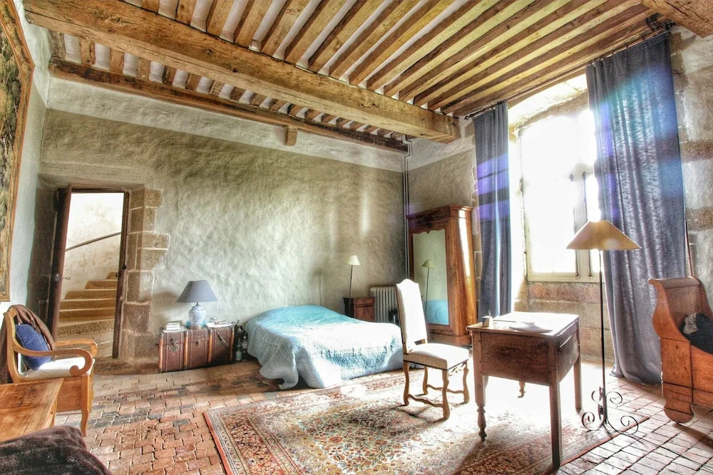 Chateau de Bourgon