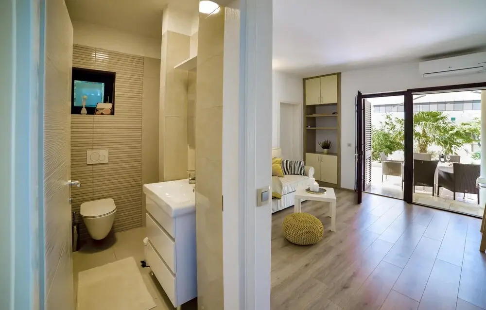 Awesome Apartment in Primosten With Wifi and 2 Bedrooms