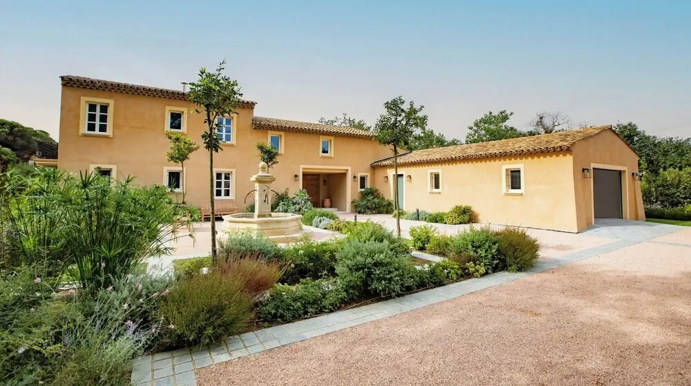 Magnificent Villa Overlooking the bay of Canebiers