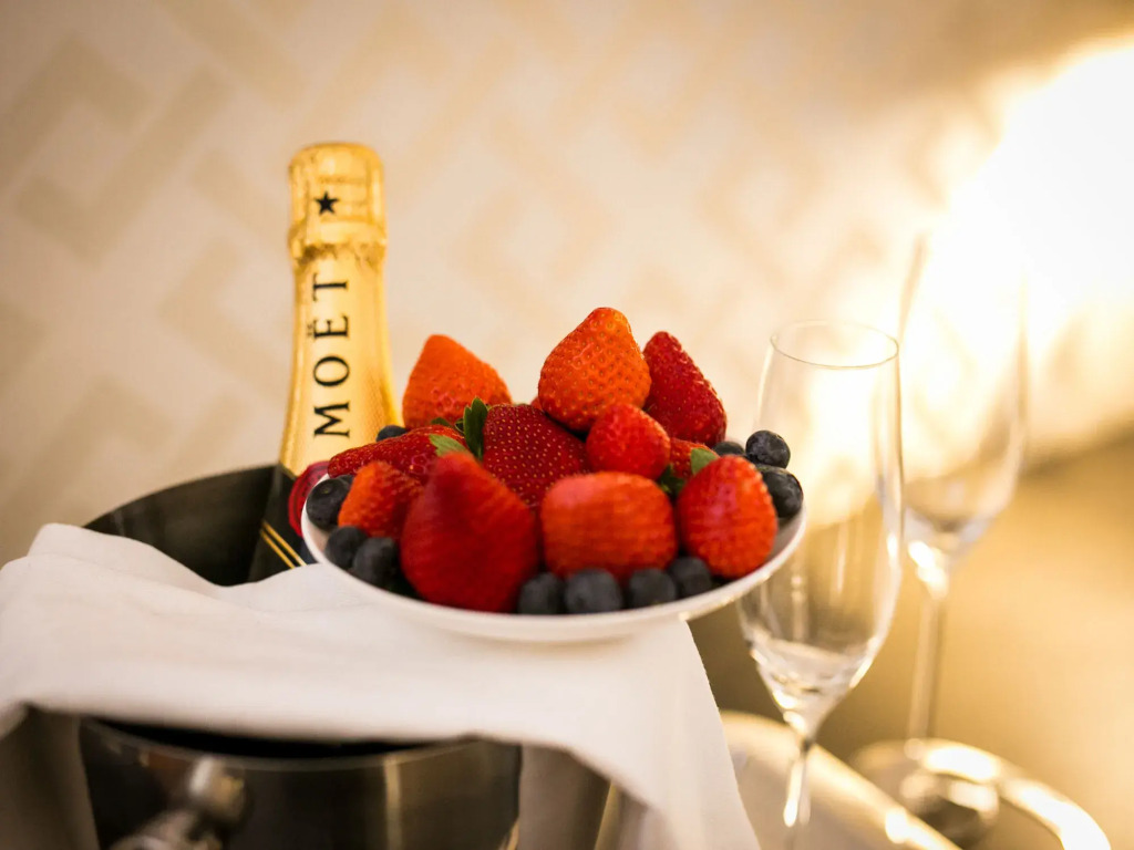 Minerva Relais