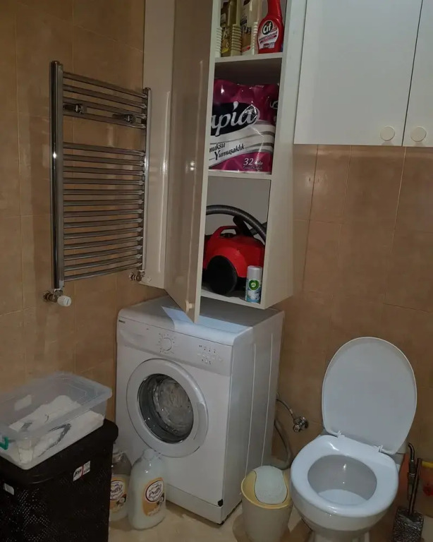 FLAT1