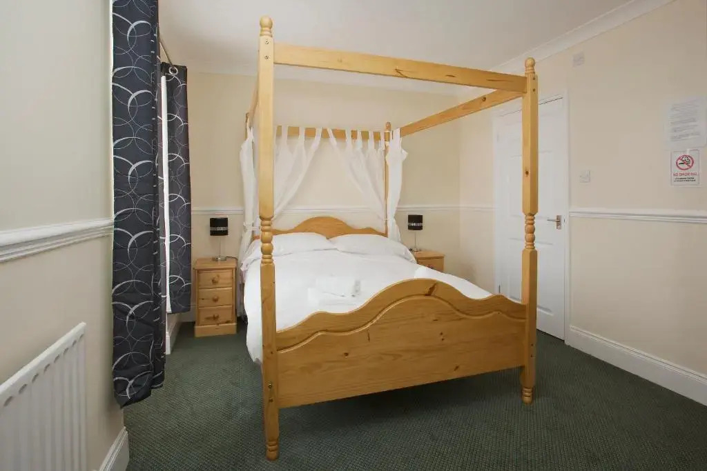 All Seasons Lodge Hotel
