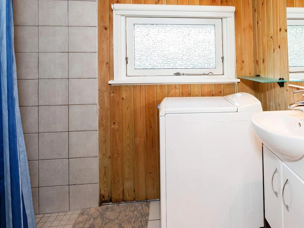 6 person holiday home in Hjørring