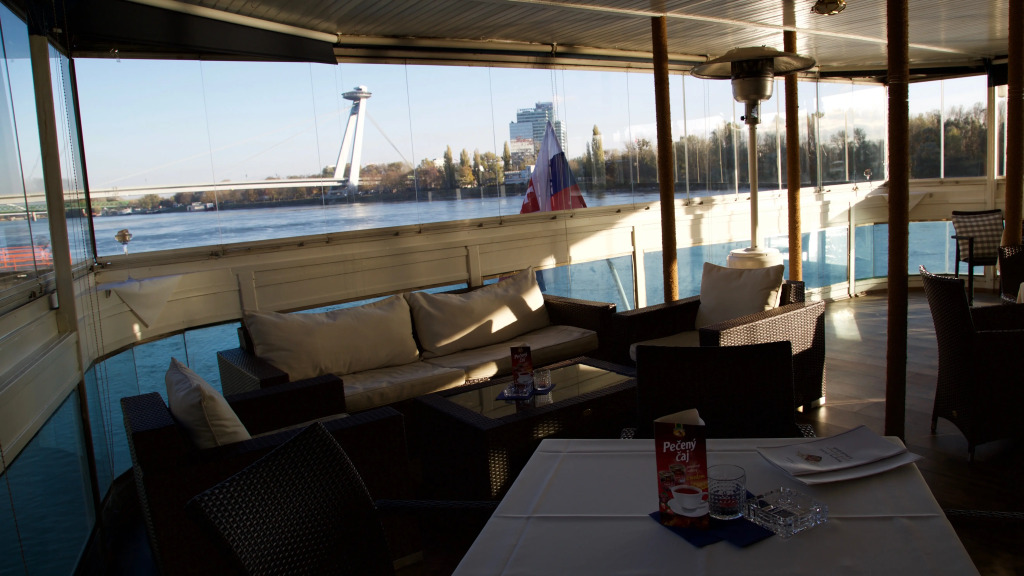Botel Marina