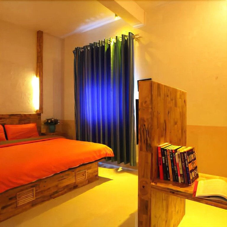 Yalong Bay Yuan Fang Zai Tian Bian Boutique Inn