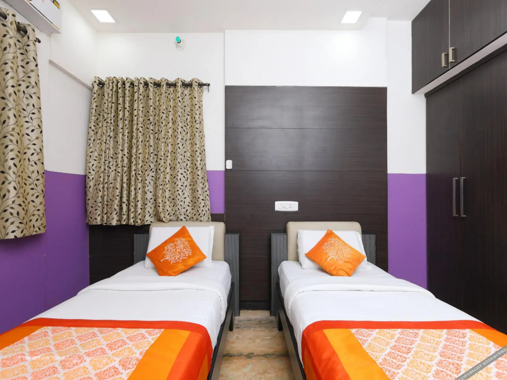 OYO 3417 Green Top Apartment
